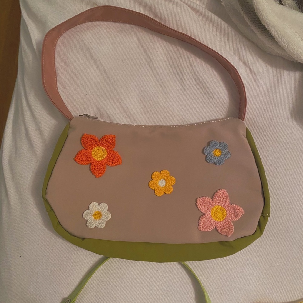 shoulder bag bundle!! - Picture 2 of 4